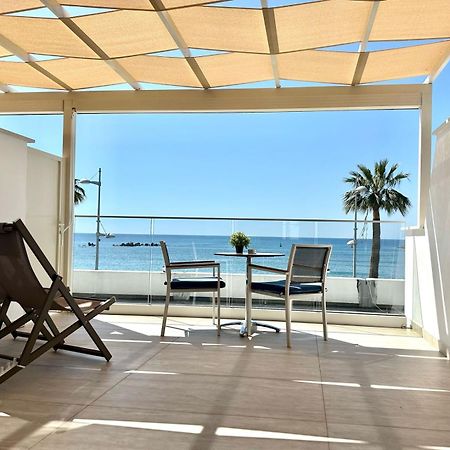 Harbour Lights Studio Apartments Paphos Exterior photo